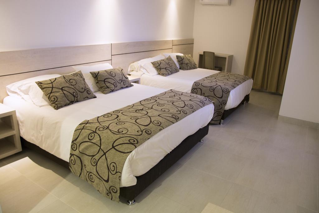 Hotel Arawak Plaza Синселехо Экстерьер фото