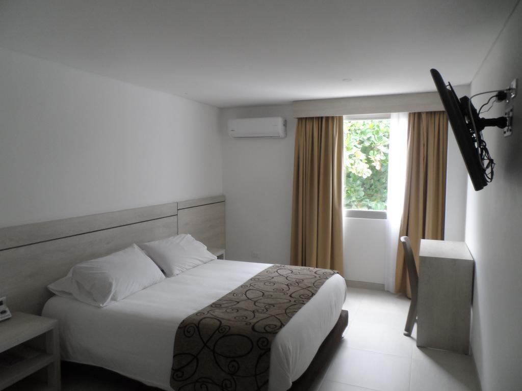 Hotel Arawak Plaza Синселехо Экстерьер фото