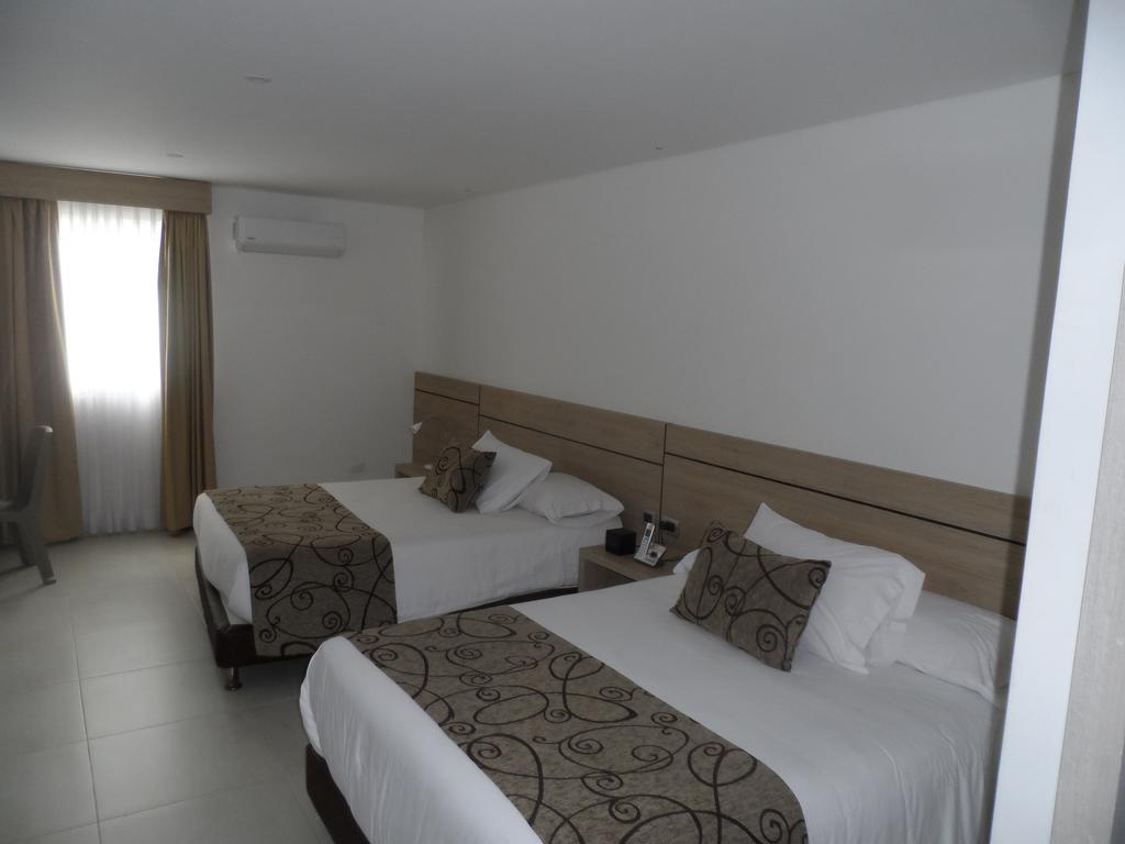 Hotel Arawak Plaza Синселехо Экстерьер фото