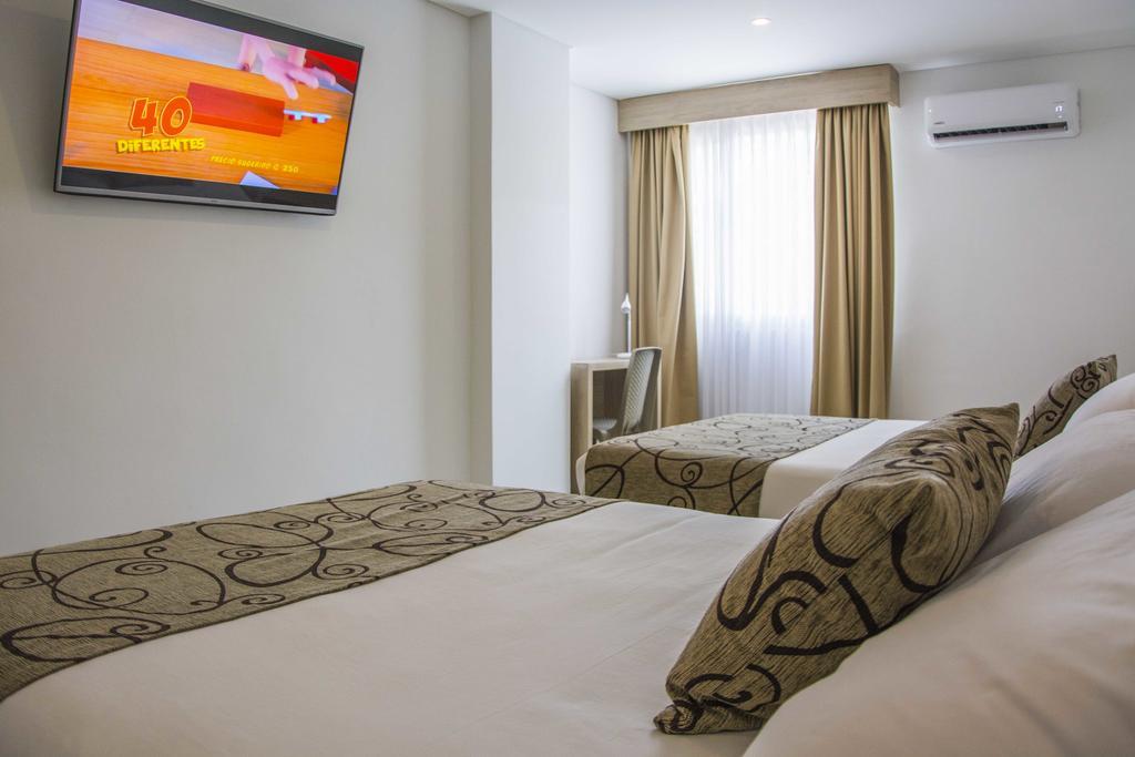 Hotel Arawak Plaza Синселехо Экстерьер фото