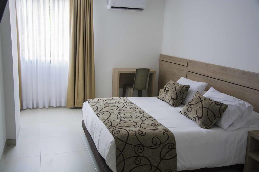 Hotel Arawak Plaza Синселехо Экстерьер фото